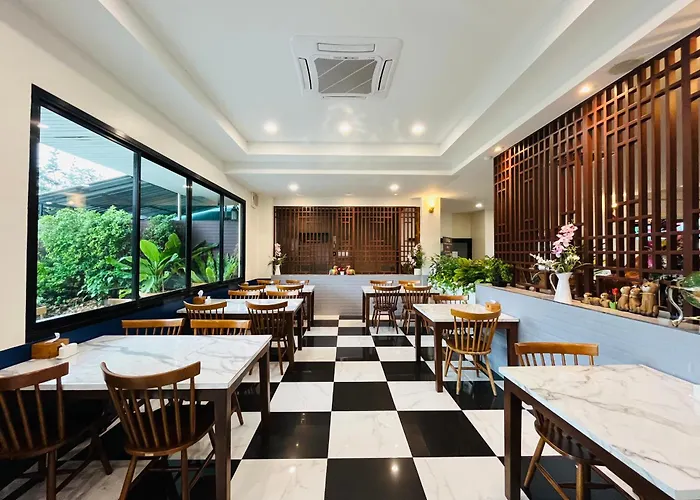 Usabai Riverside Boutique Hotel